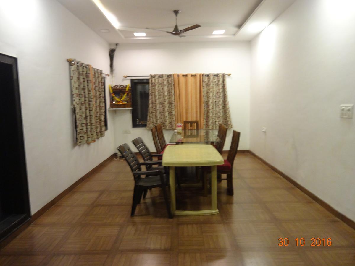 Malhar Bungalow Pānchgani Exterior foto